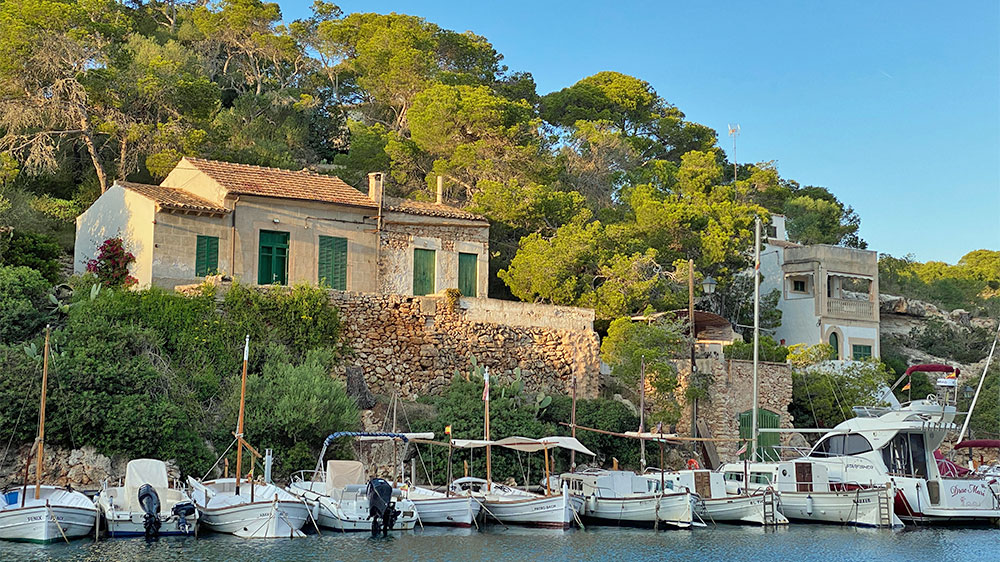 blauwasser_marina_spanien_balearen_cala_figuera_entspannt