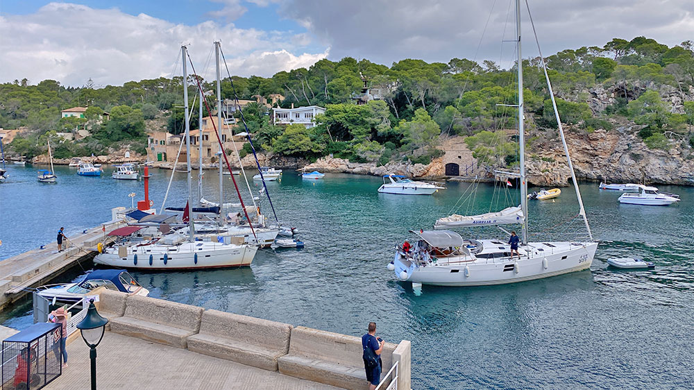 blauwasser_marina_spanien_balearen_cala_figuera_liegeplatz