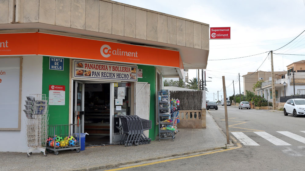 blauwasser_marina_spanien_balearen_cala_figuera_supermarkt