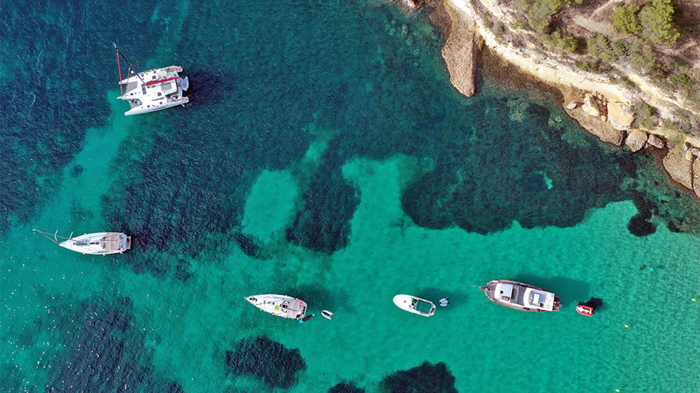 blauwasser_marina_spanien_balearen_portals_vells_ankern