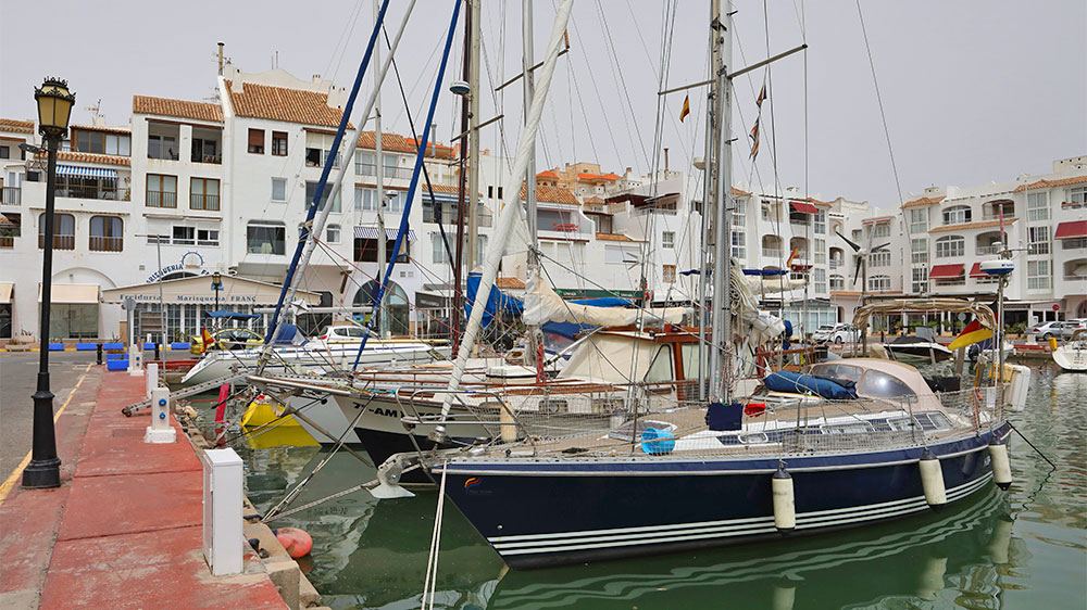 blauwasser_marina_spanien_suedkueste_almerimar_strom