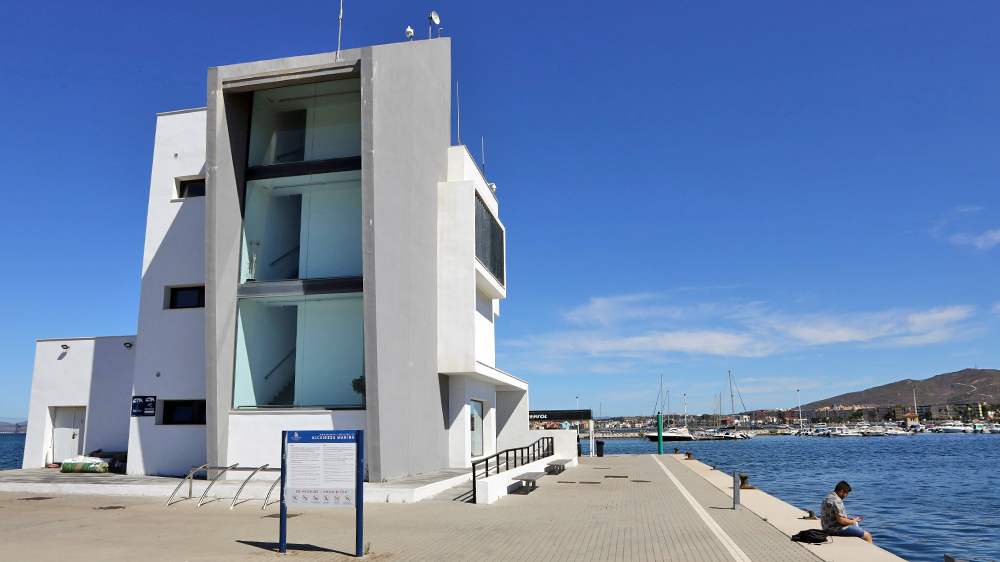 blauwasser_marina_spanien_suedkueste_la_linea_rezeptionspier