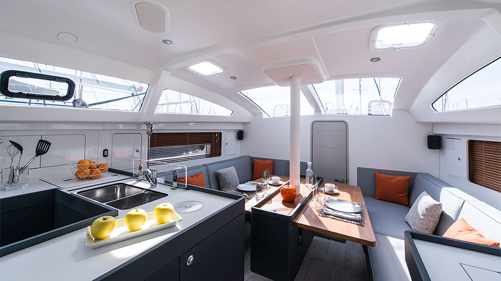 blauwasser_marke_rm_yachts_sylvie_curtie_2
