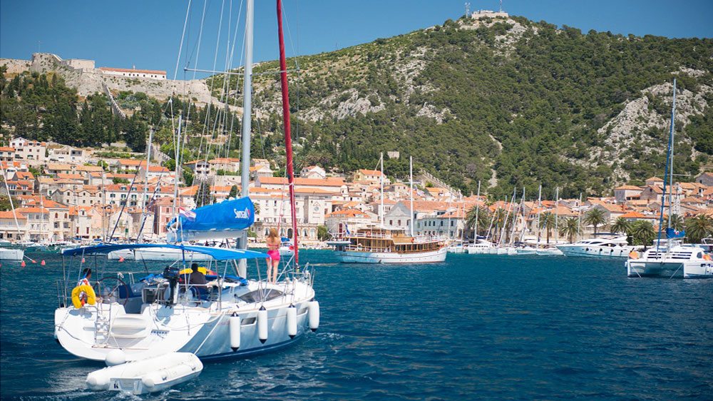 blauwasser_mittelmeer_revier_finden_hvar