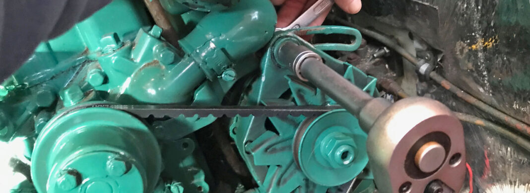 blauwasser_motor_wartung_keilriemenwechsel_header