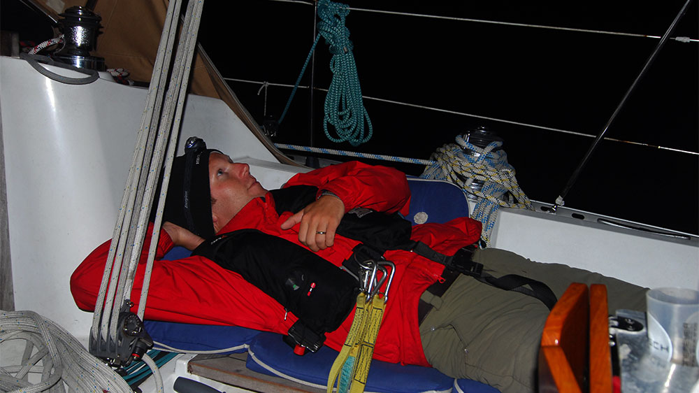 blauwasser_nachtfahrt_nachtsegeln_yacht_draussen