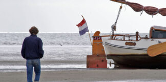 Mit der Yacht durchs niederländische Wattenmeer: Gezeitennavigation und -berechnung
