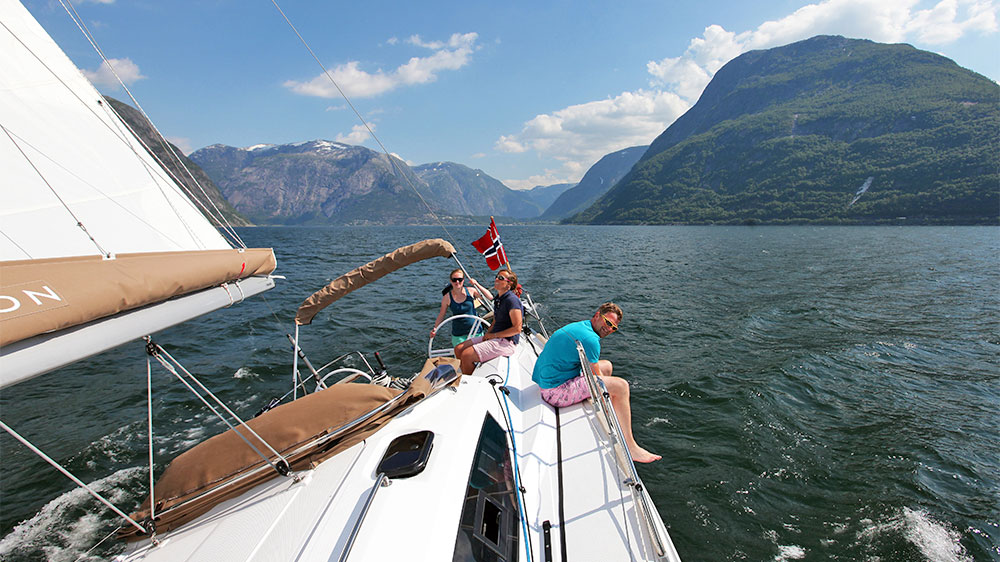 blauwasser_norwegen_hardangerfjord_bergen_fjord_segeln