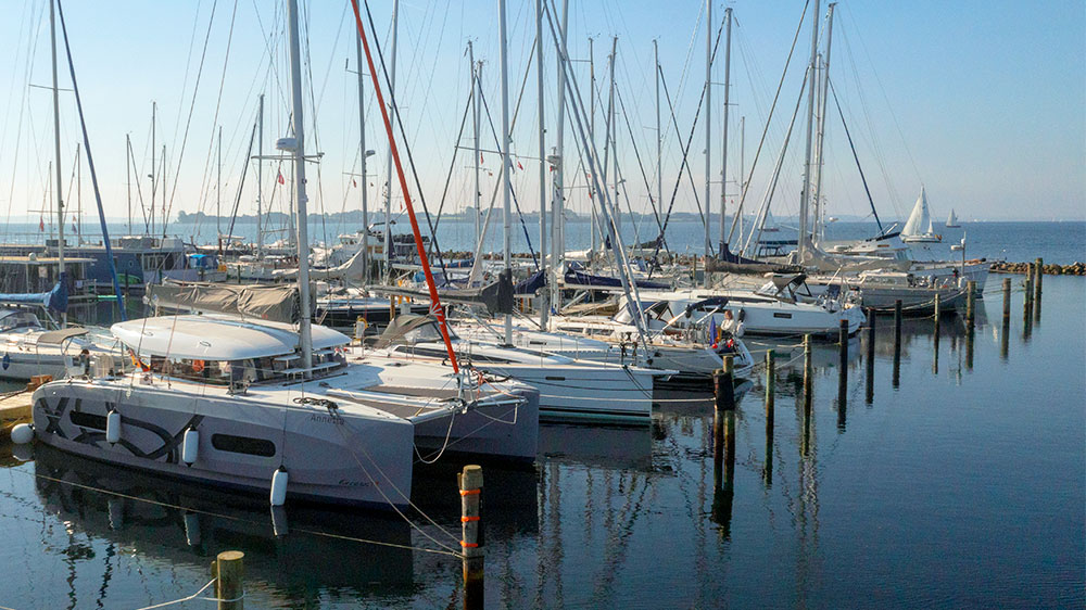 blauwasser_ostsee_katamaran_excess_11_marina_minde