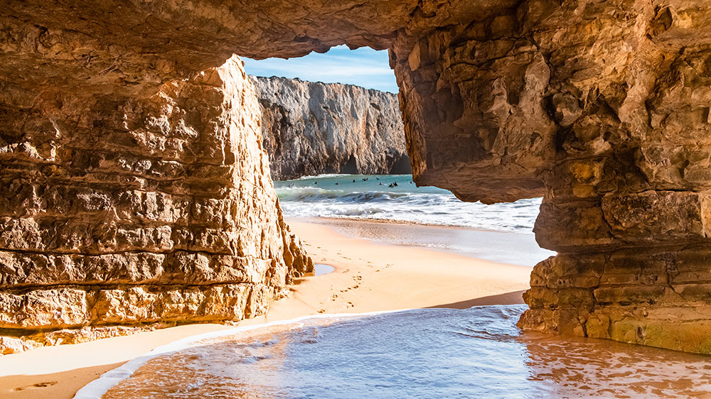blauwasser_portugal_ankerplatz_praia_do_beliche_grotten