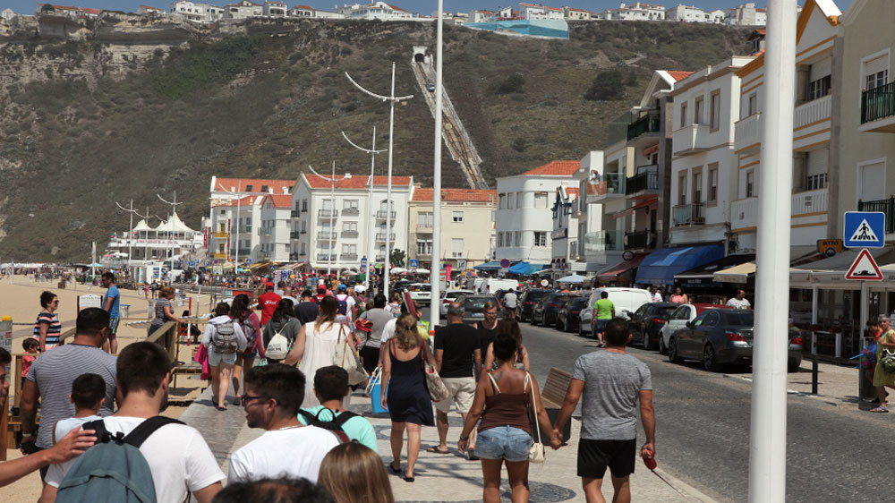 blauwasser_portugal_hafen_nazare_sommer