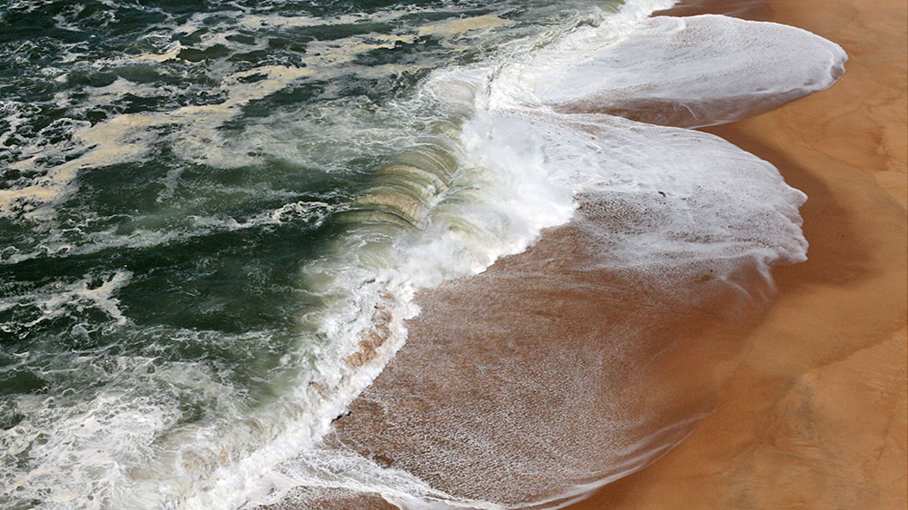 blauwasser_portugal_hafen_nazare_wellen_3