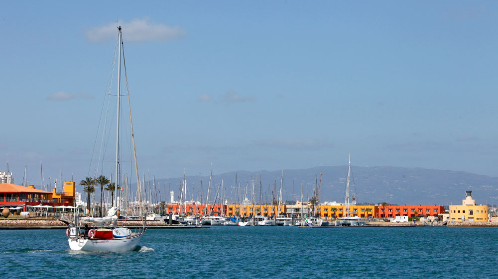 blauwasser_portugal_hafen_portimao_marina_anfahrt