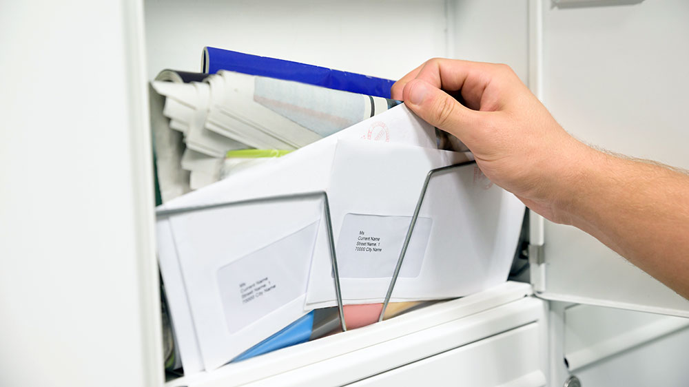 blauwasser_postanbord_briefkasten_leeren