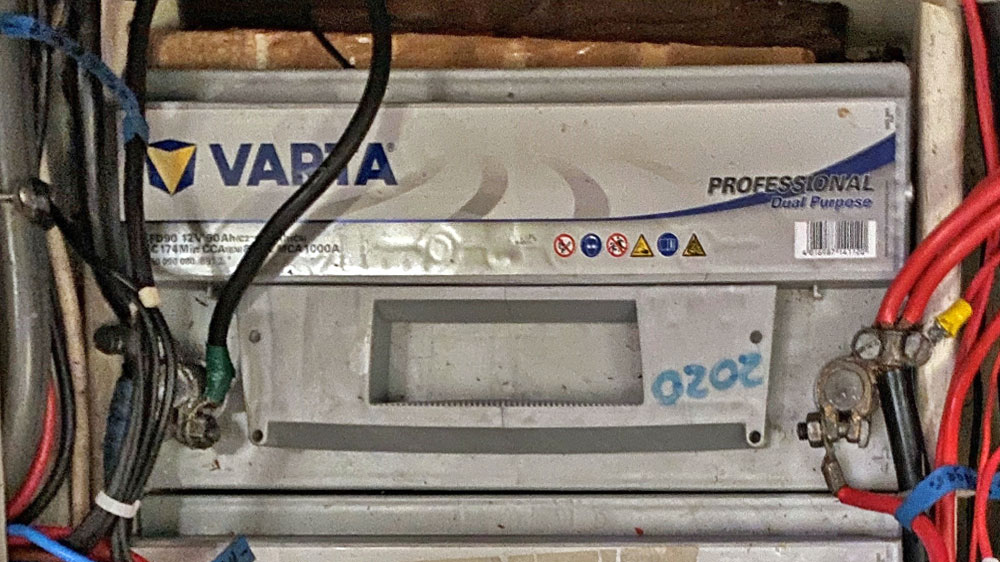 blauwasser_praxistipp_elektrik_kapazitaet_messen_batterie