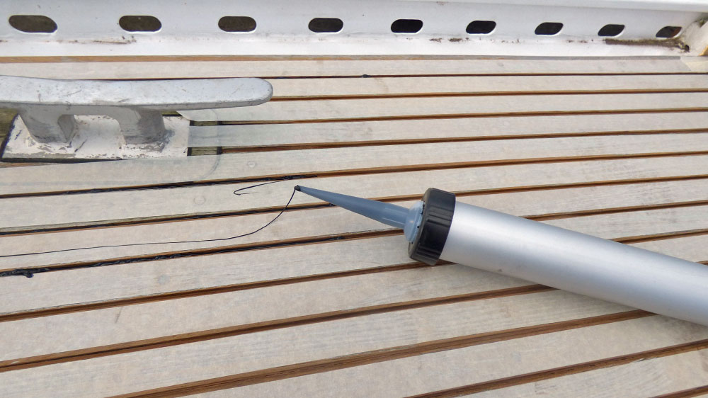 blauwasser_refit_teakdeck_verfugen_1
