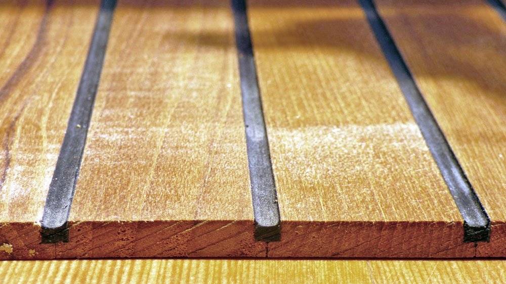 blauwasser_refit_teakdeck_verfugen_falzleiste
