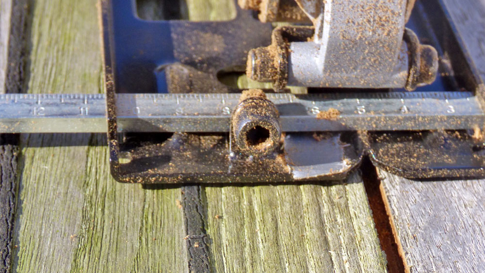 blauwasser_refit_teakdeck_verfugen_minnikreissaege