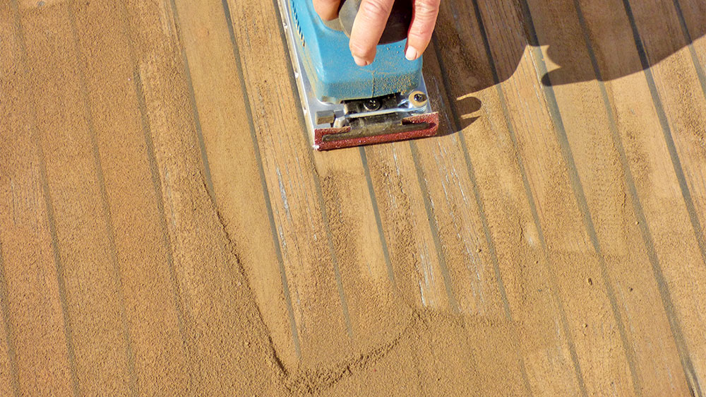 blauwasser_refit_teakdeck_verfugen_schleifen_1