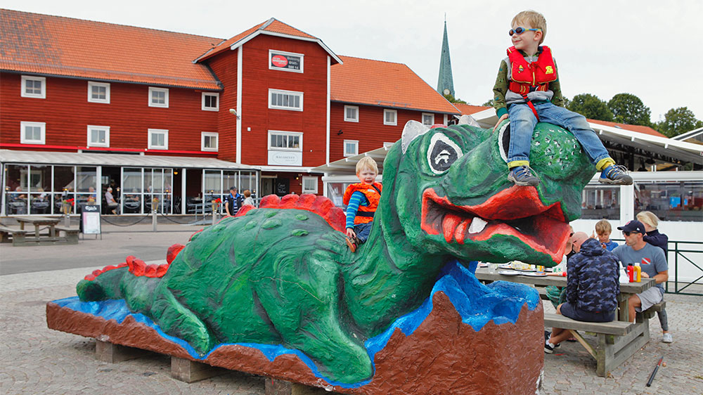 blauwasser_revier_schweden_goeta-kanal_kinder_drachen