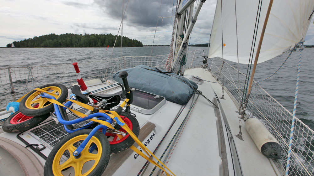 blauwasser_revier_schweden_goeta-kanal_kinder_fahrrad