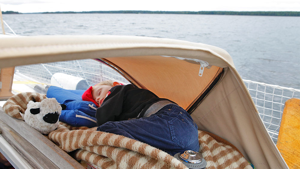 blauwasser_revier_schweden_goeta-kanal_kinder_schlaf