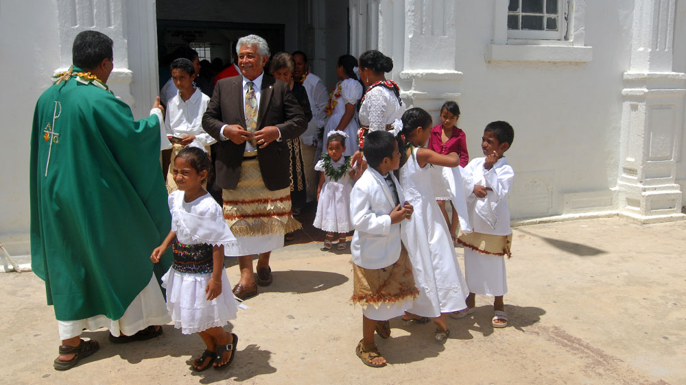blauwasser_revier_tonga_ankerplatz_niuatoputapu_sonntag