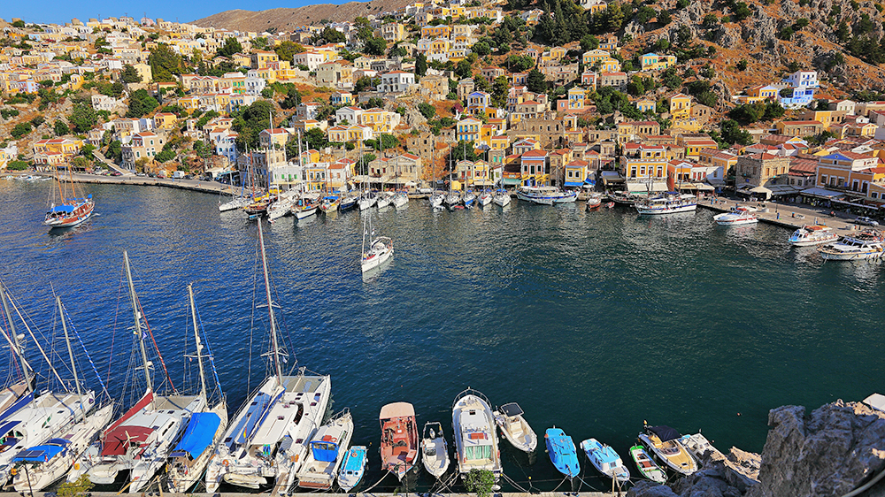 blauwasser_revierbericht_griechenland_dodekanes_symi_hafen