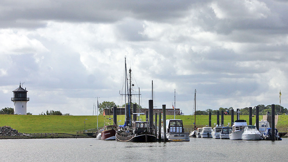blauwasser_reviere_segeln_deutschland_elbe_deiche