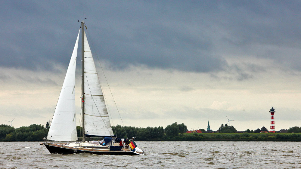 blauwasser_reviere_segeln_deutschland_elbe_stroemung