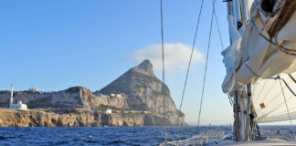 Gibraltar: Revierinformation und Törnführer für Segler