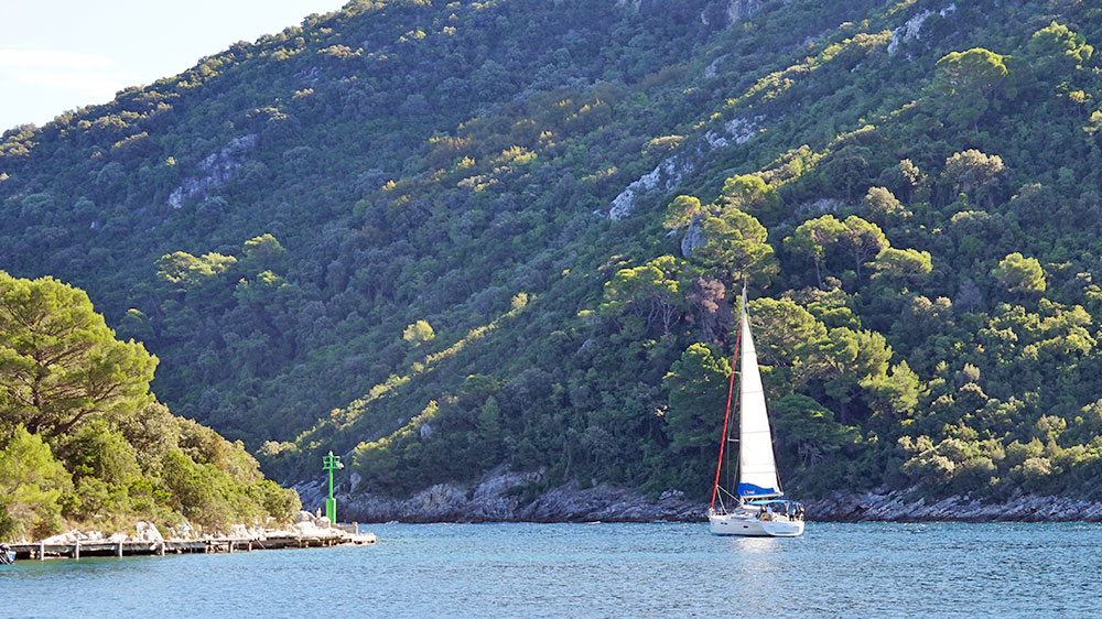 blauwasser_revierinformation_kroatien_sueddalmatien_tonne