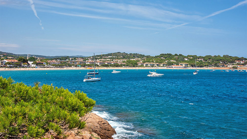blauwasser_revierinformation_spanien_mittelmeer_costa_brava_bucht_sant_pol