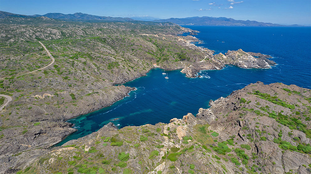 blauwasser_revierinformation_spanien_mittelmeer_costa_brava_cala_culip_luftbild