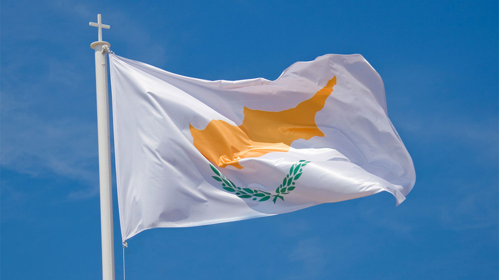 blauwasser_revierinformation_zypern_flagge