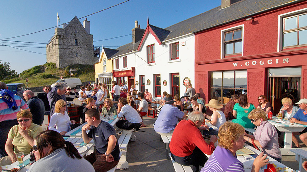 blauwasser_revierreportage_irland_baltimore_bar