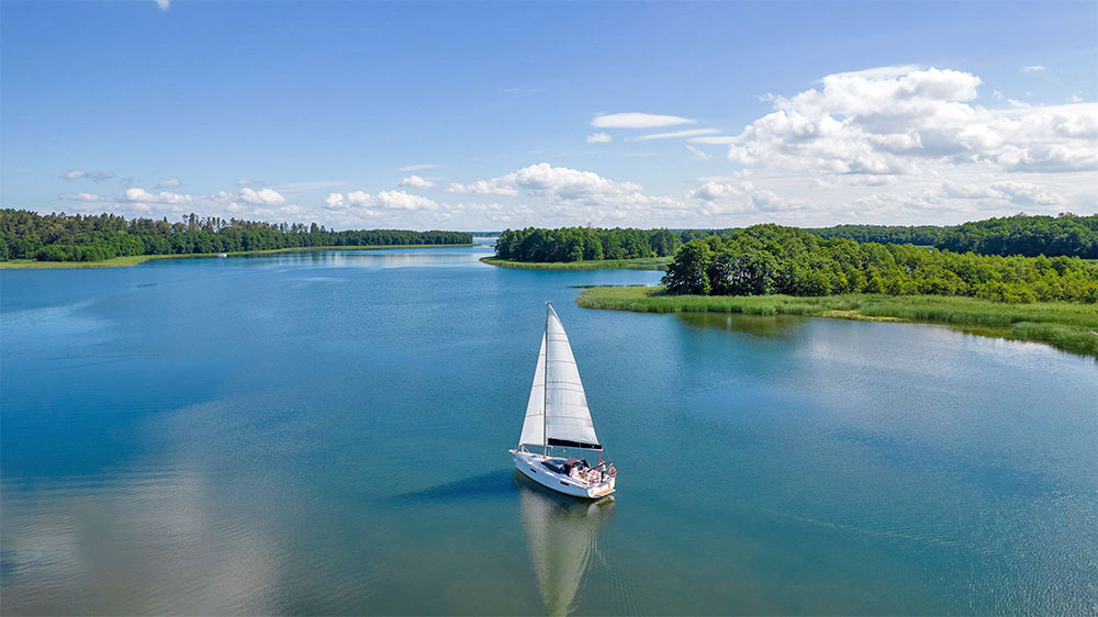 blauwasser_revierreportage_polen_masurische_seenplatte_segelidylle