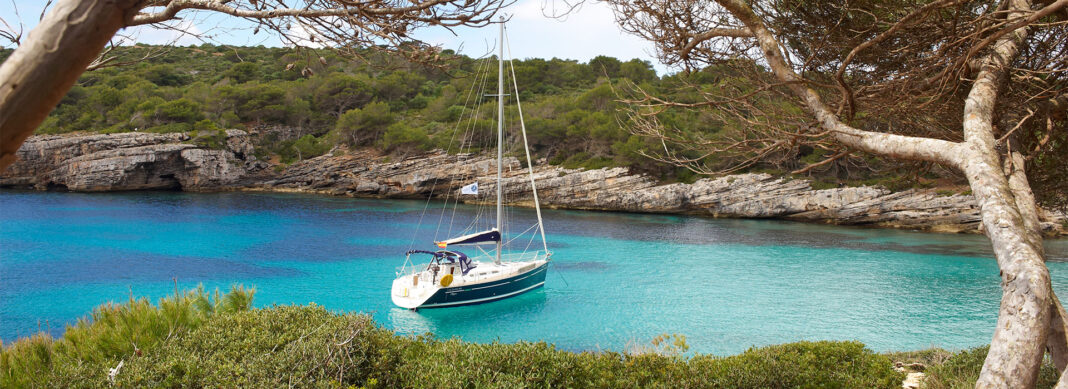 blauwasser_revierreportage_spanien_menorca_chartern_header