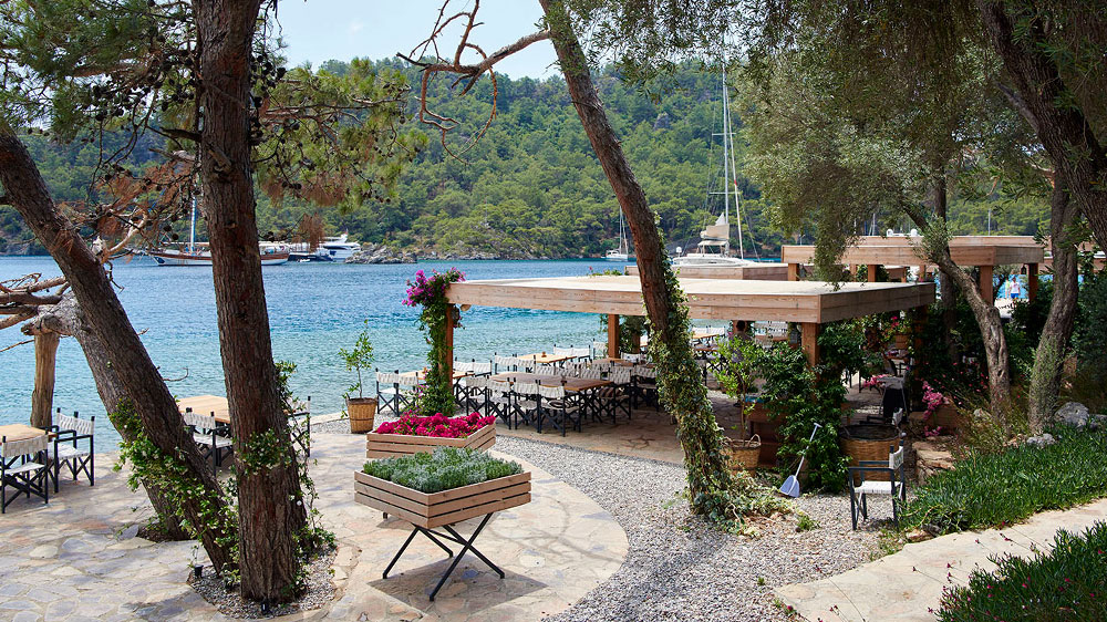 blauwasser_revierreportage_tuerkei_golf_von_fethiye_manastir_koyu_restaurant