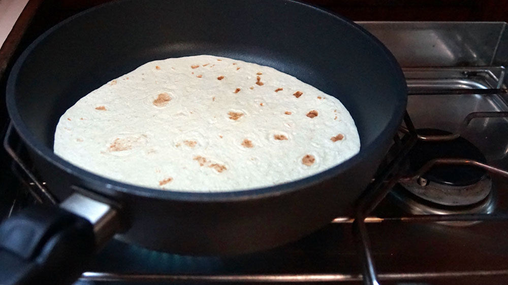 blauwasser_rezepte_einfache_pizza_vorbereitung