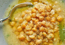 Rezept: vegane Kichererbsensuppe aus Griechenland (Revithosoupa)