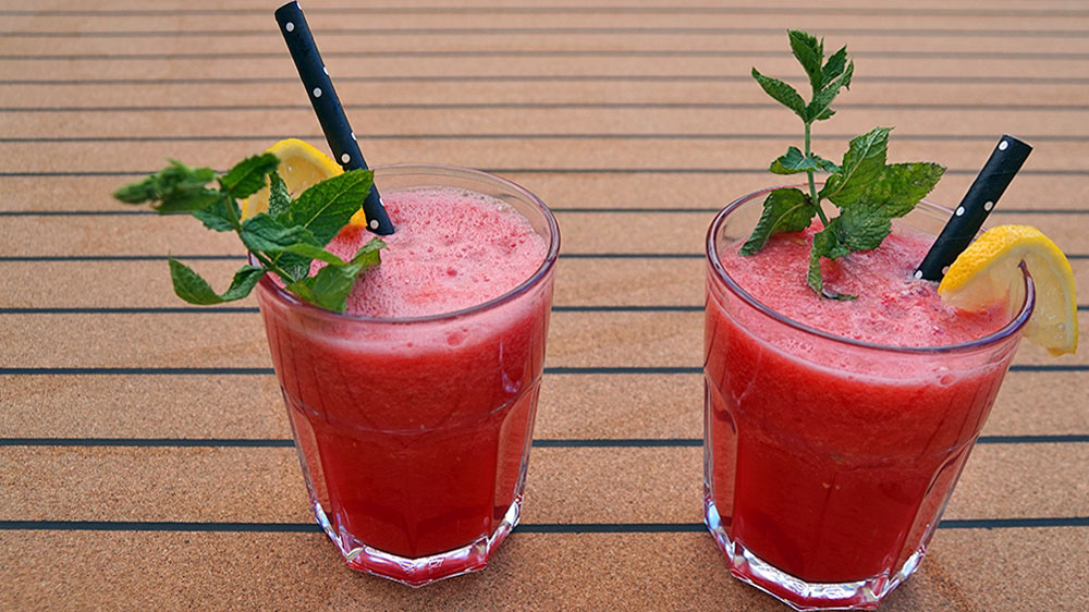blauwasser_rezepte_melonencocktail_fertig