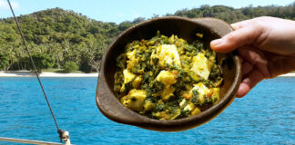 Rezept: Palak Paneer, selbstgemachter Käse mit Spinat