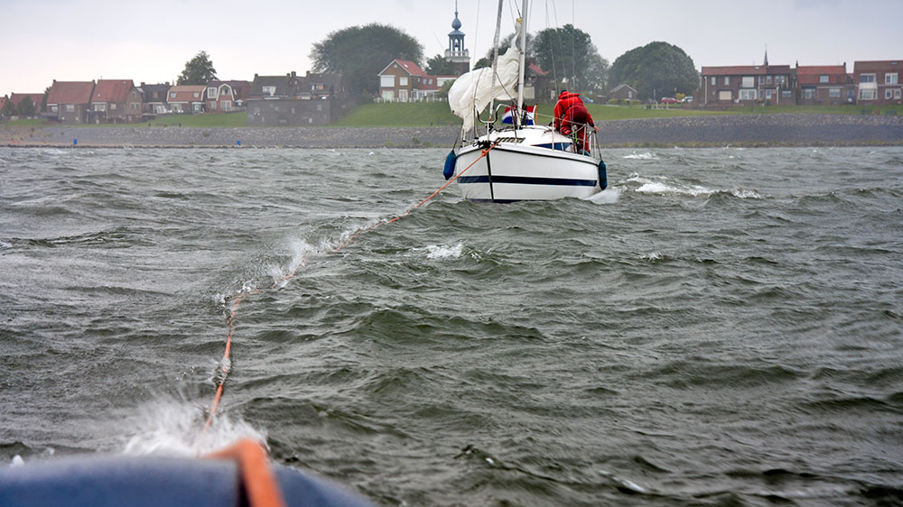 blauwasser_schadenabwicklung_yacht_schleppen