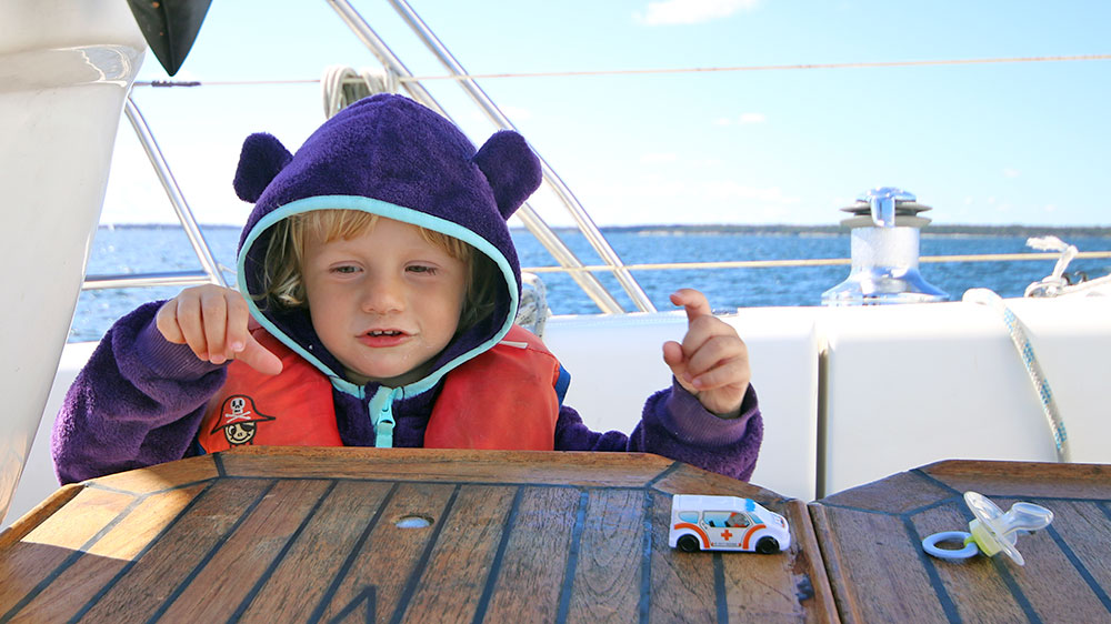 blauwasser_segelbekleidung_kinder_famile_warmhalten