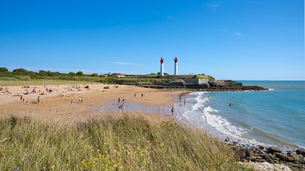 blauwasser_segeln_charter_atlantik_biskaya_frankreich_ile_de_aix_strand
