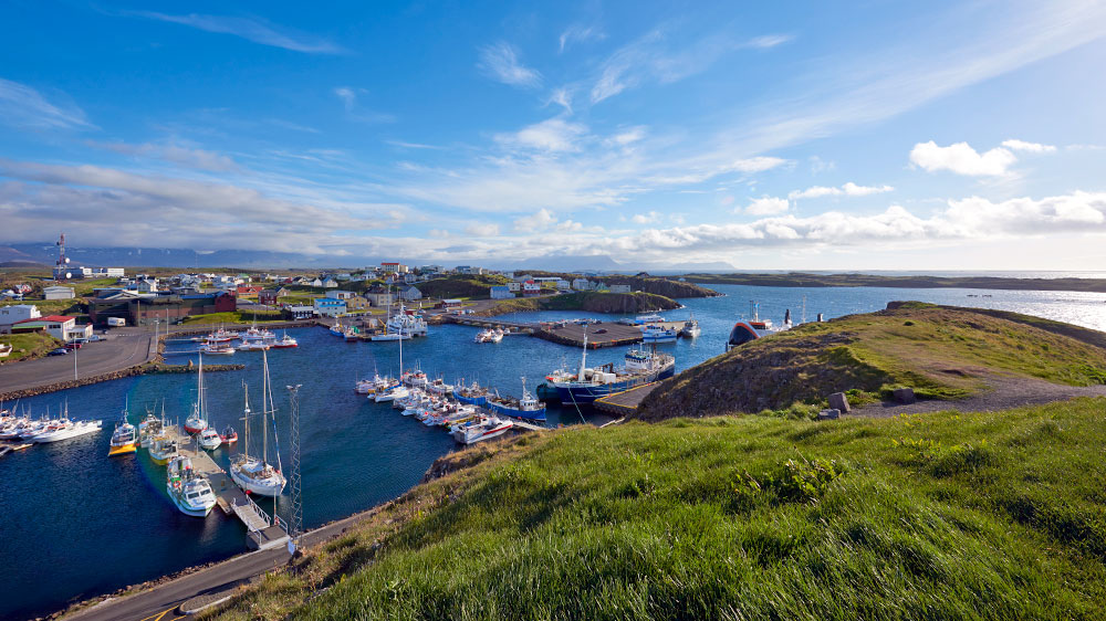 blauwasser_segeln_charter_island_ort_stykkisholmur_breidafjord