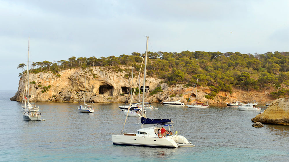 blauwasser_segeln_charter_mallorca_nahziele_palma_cala_portals_vells