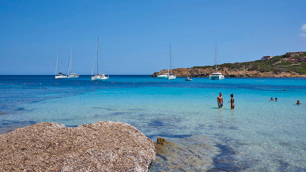 blauwasser_segeln_charter_sardinien_cala_granu