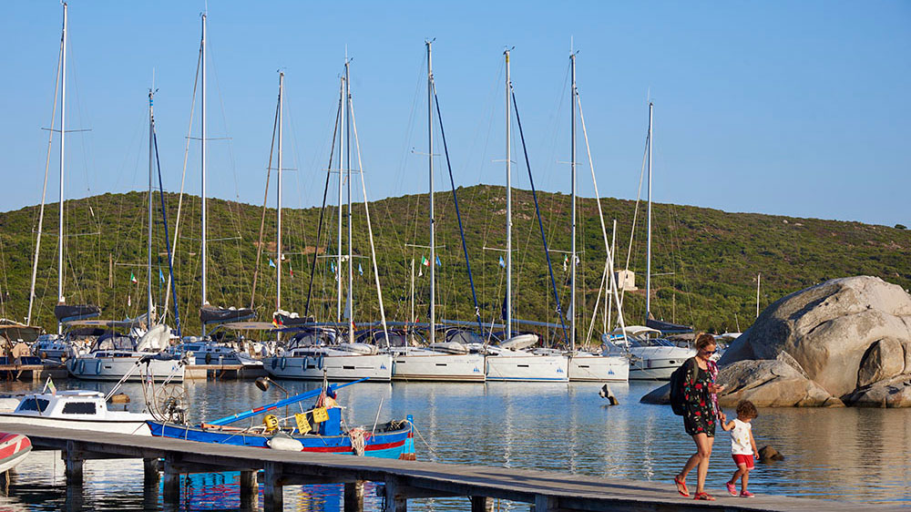 blauwasser_segeln_charter_sardinien_charterstuetzpunkt_sun_charter